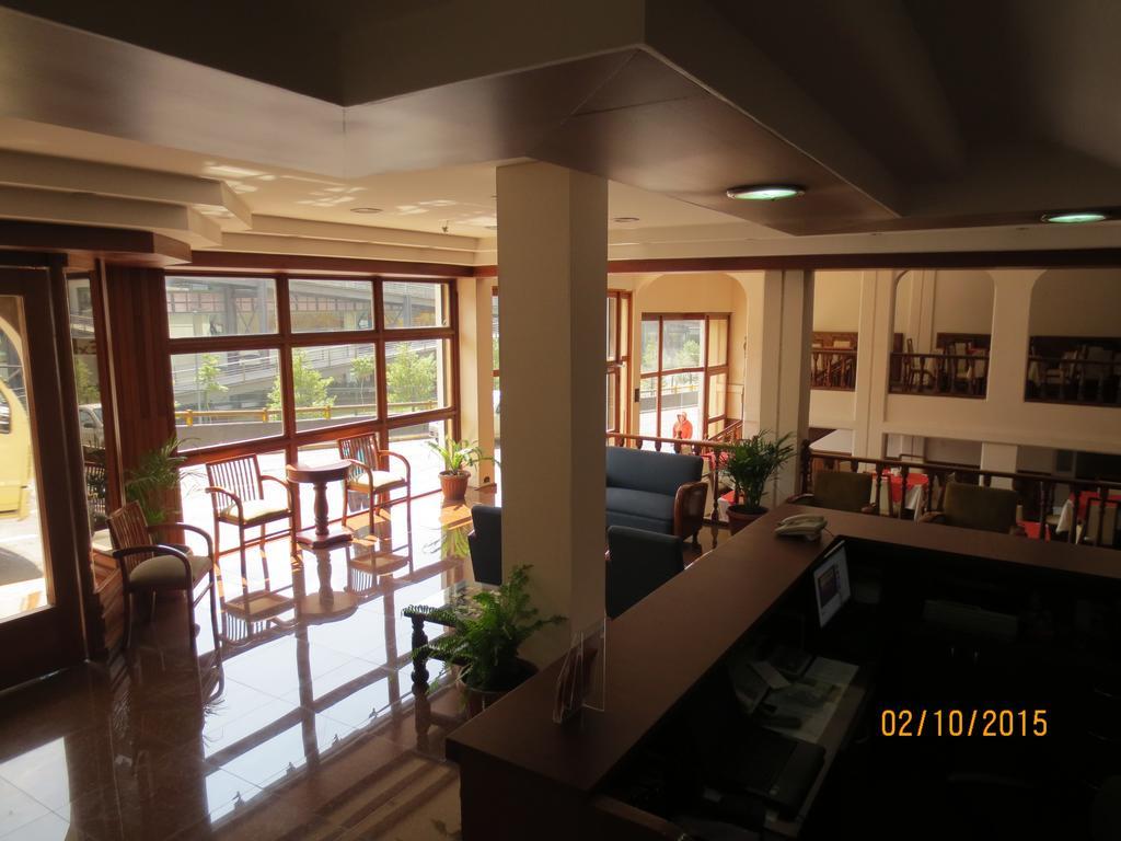 Hotel Cumanda Alfaro Экстерьер фото