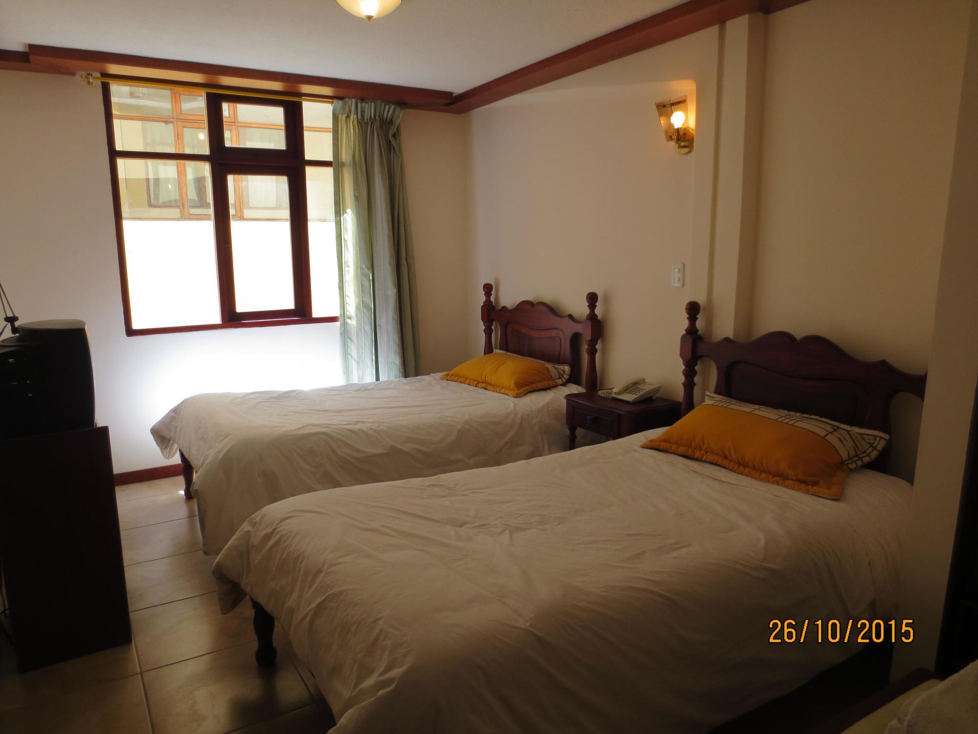 Hotel Cumanda Alfaro Экстерьер фото
