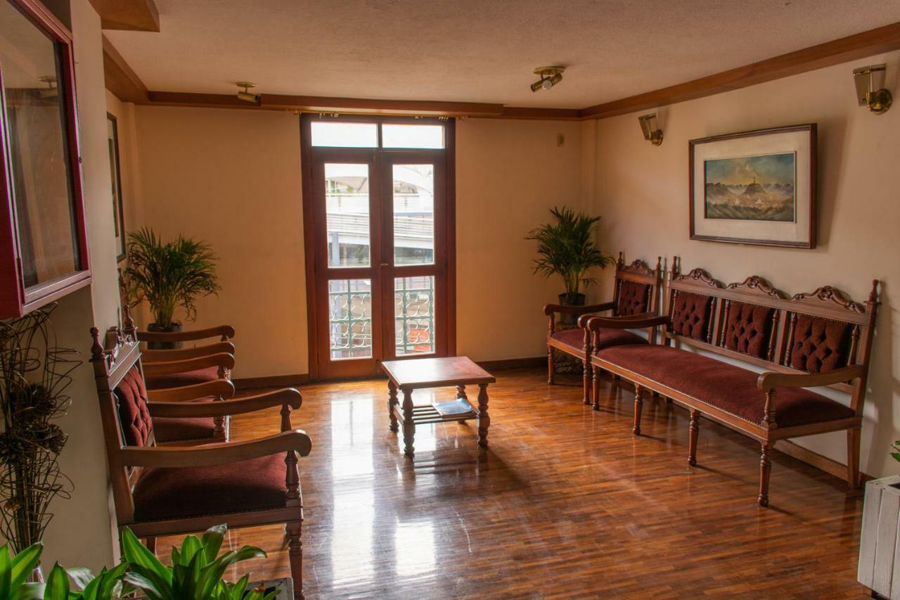 Hotel Cumanda Alfaro Экстерьер фото