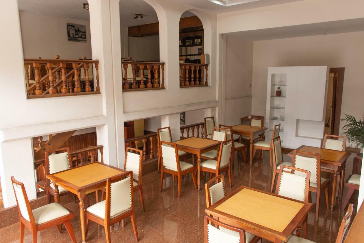 Hotel Cumanda Alfaro Экстерьер фото