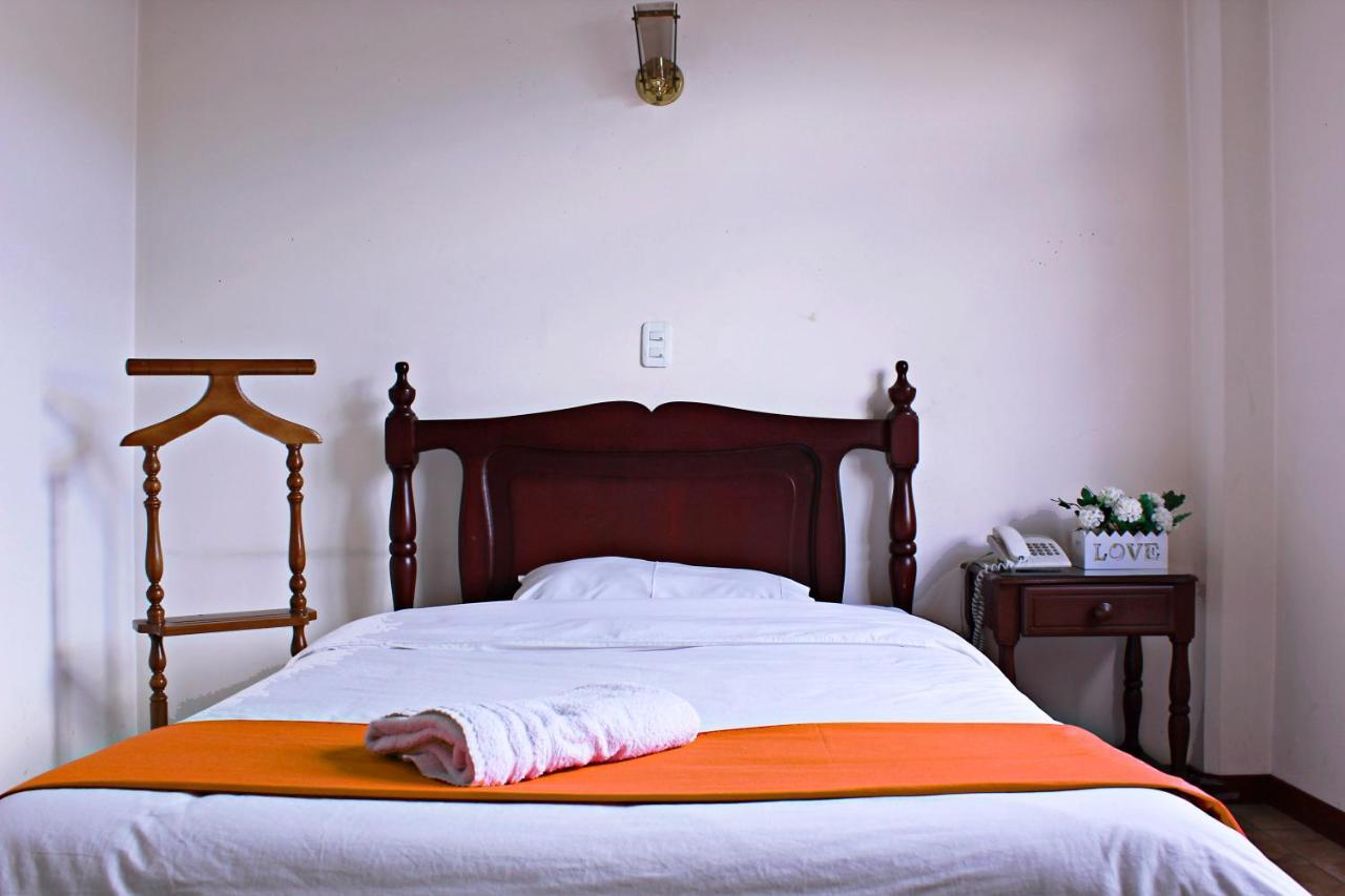Hotel Cumanda Alfaro Экстерьер фото