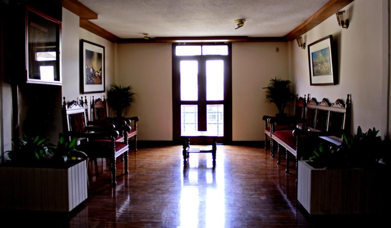 Hotel Cumanda Alfaro Экстерьер фото
